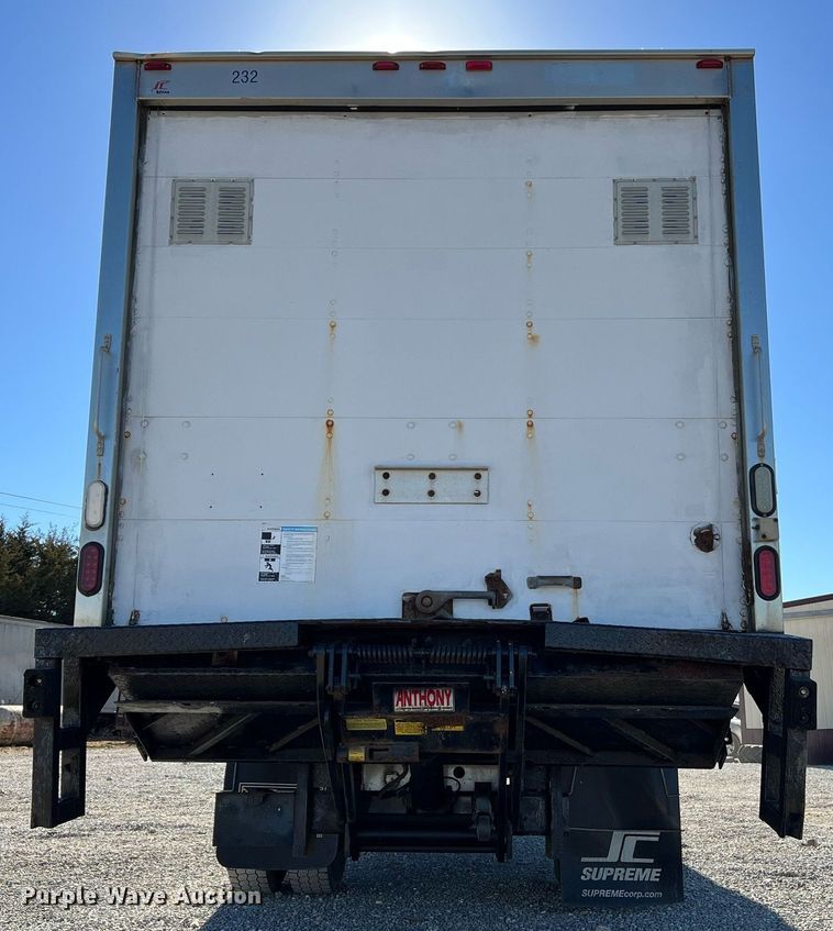 image for item NM9022 2015 International Durastar 4300 box truck