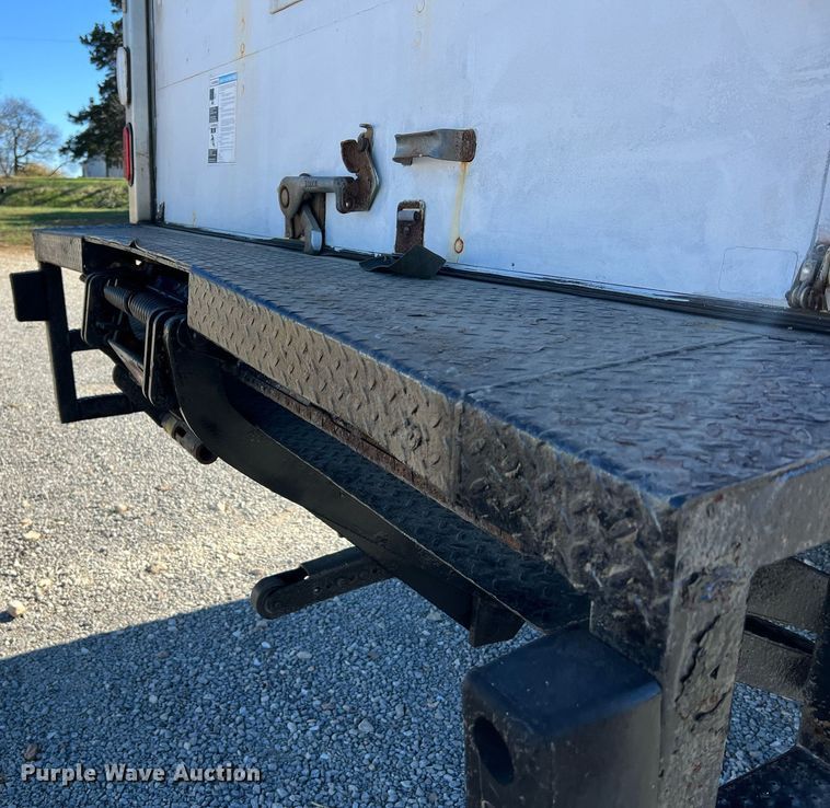 image for item NM9022 2015 International Durastar 4300 box truck