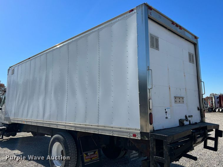 image for item NM9022 2015 International Durastar 4300 box truck