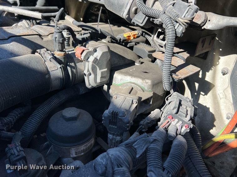 image for item NM9022 2015 International Durastar 4300 box truck