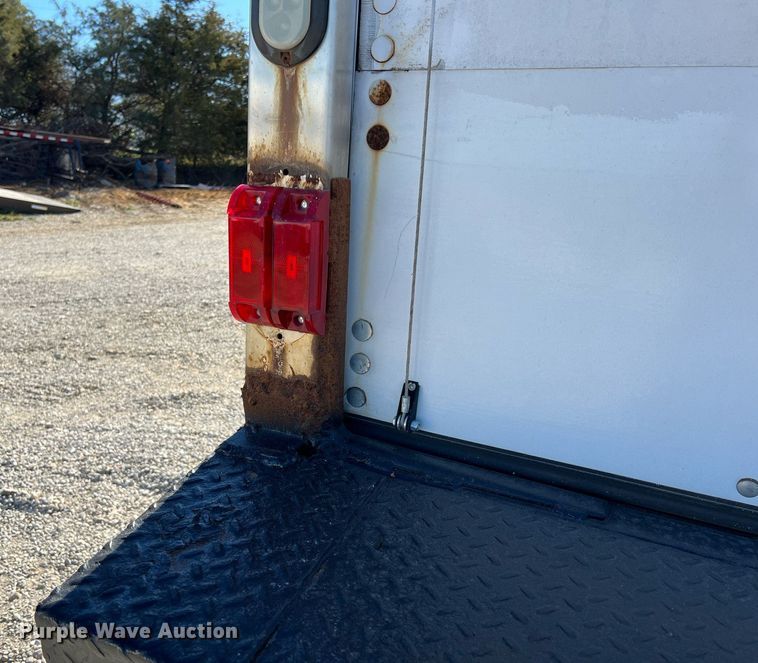 image for item NM9023 2015 International DuraStar 4300 box truck