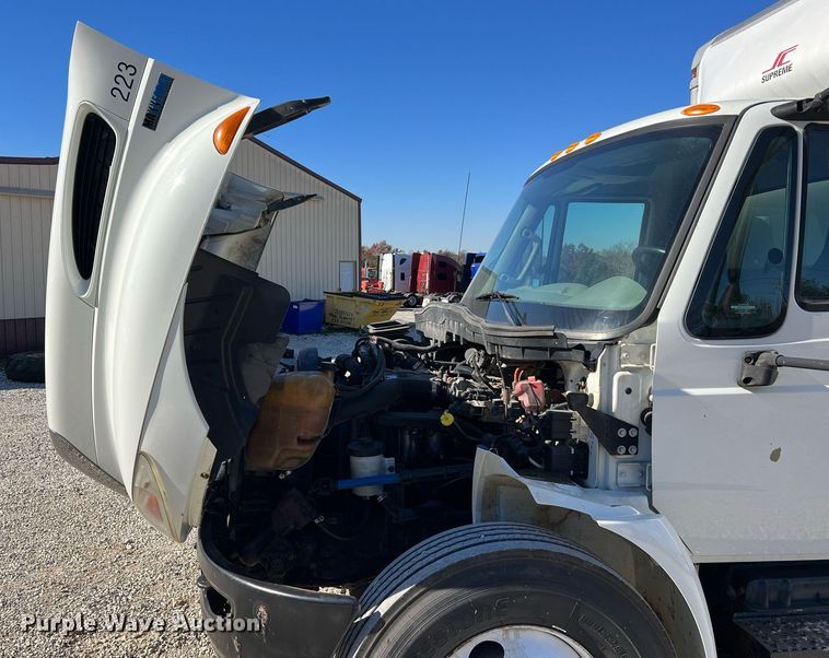 image for item NM9023 2015 International DuraStar 4300 box truck