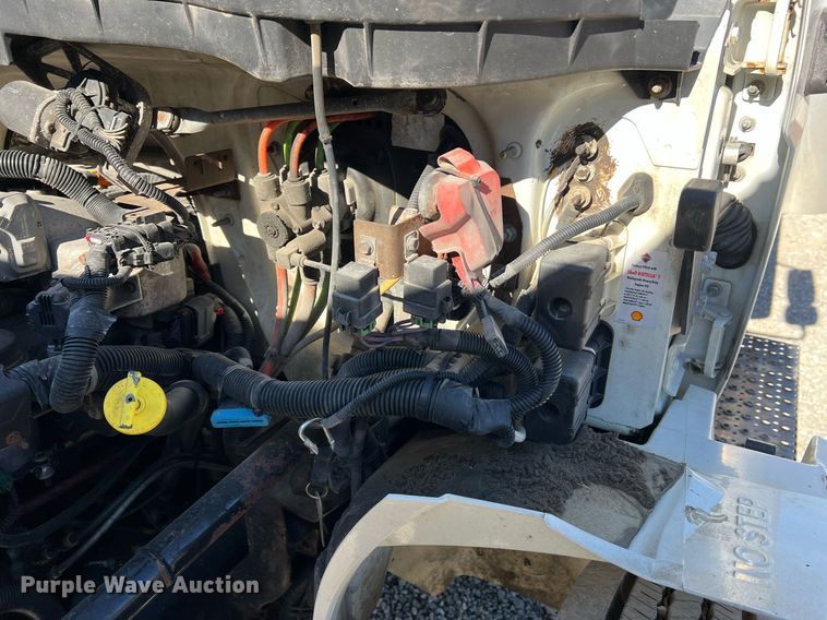 image for item NM9023 2015 International DuraStar 4300 box truck