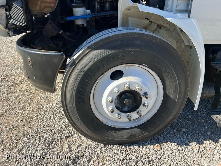 image for item NM9023 2015 International DuraStar 4300 box truck