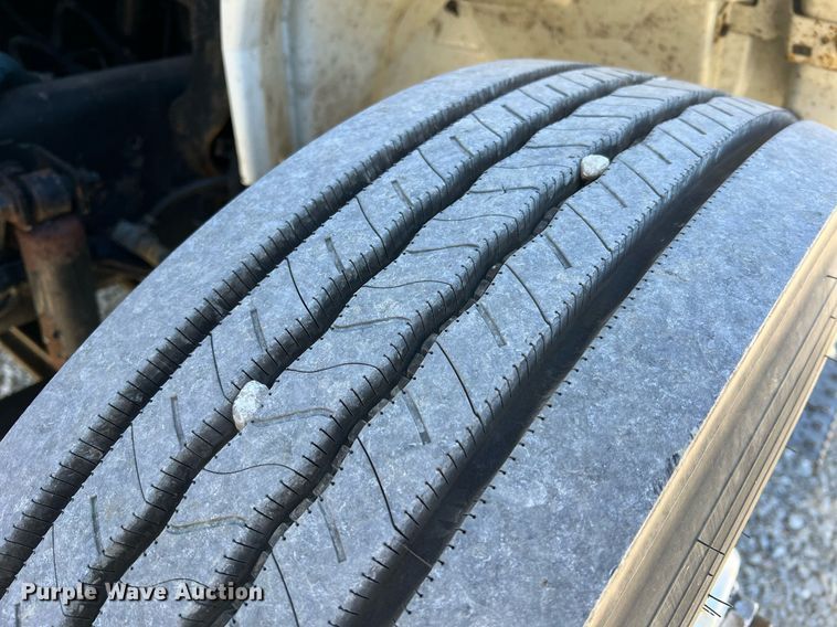 image for item NM9023 2015 International DuraStar 4300 box truck