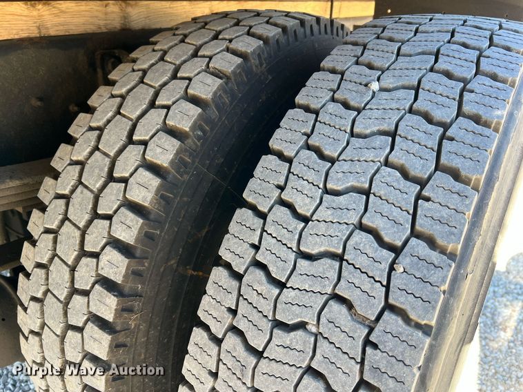 image for item NM9023 2015 International DuraStar 4300 box truck