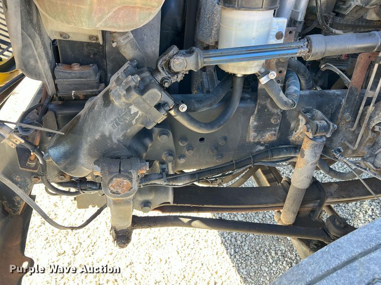 image for item NM9024 2013 International DuraStar 4300  box truck