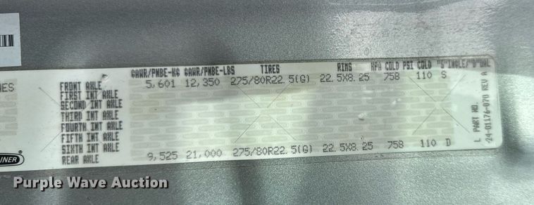 image for item NM9272 2014 Freightliner Cascadia semi truck