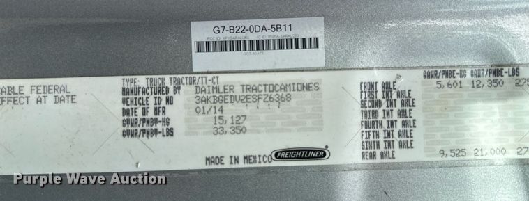 image for item NM9272 2014 Freightliner Cascadia semi truck