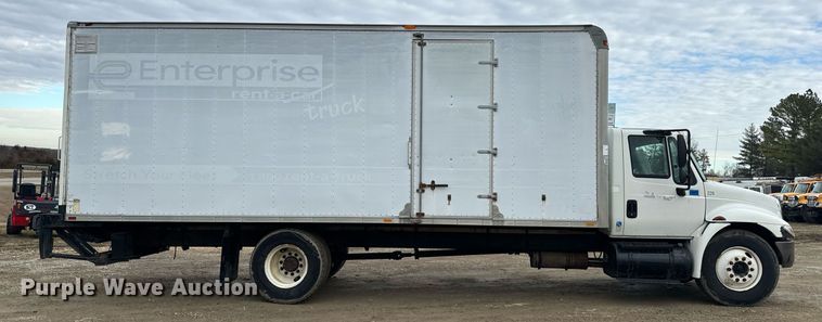 image for item NM9274 2006 International 4300 box truck