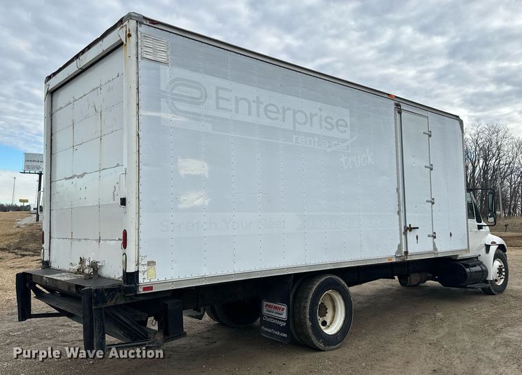 image for item NM9274 2006 International 4300 box truck