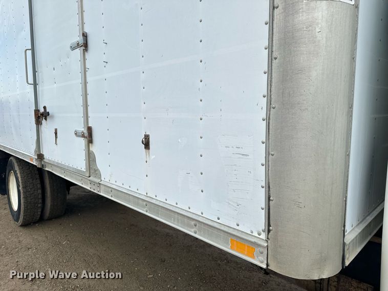 image for item NM9274 2006 International 4300 box truck