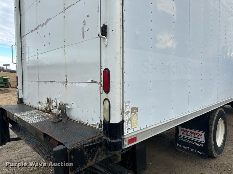 image for item NM9274 2006 International 4300 box truck