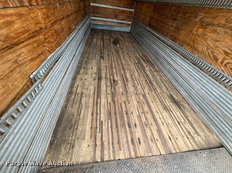 image for item NM9274 2006 International 4300 box truck