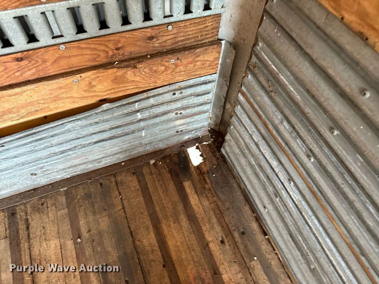 image for item NM9274 2006 International 4300 box truck