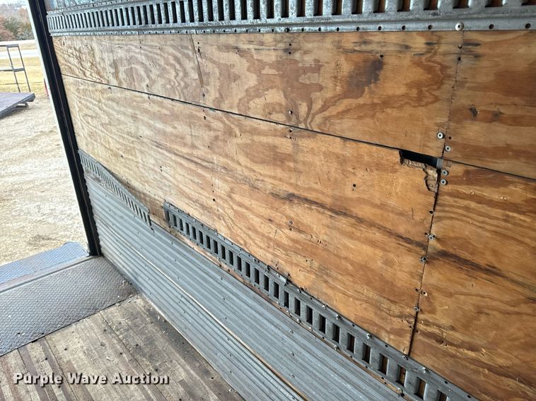 image for item NM9274 2006 International 4300 box truck