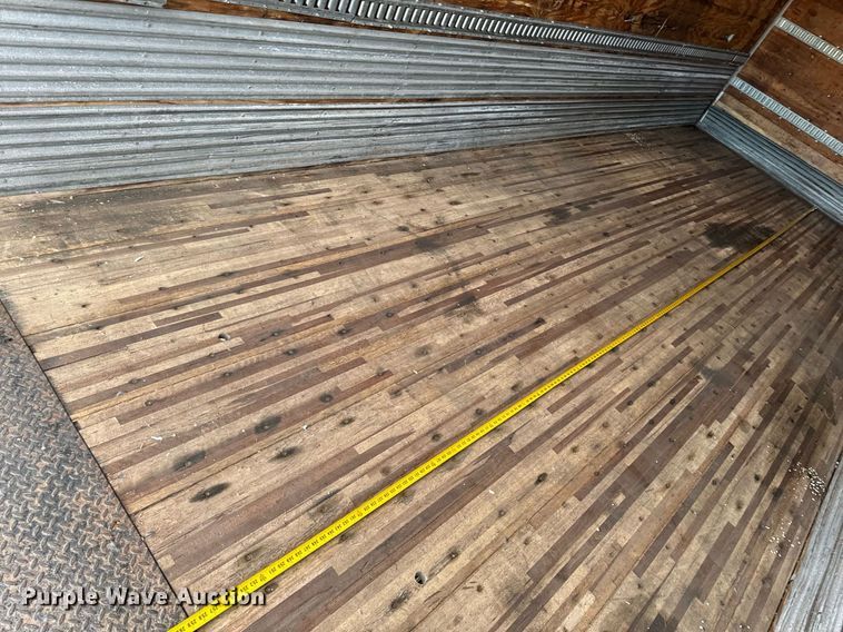 image for item NM9274 2006 International 4300 box truck