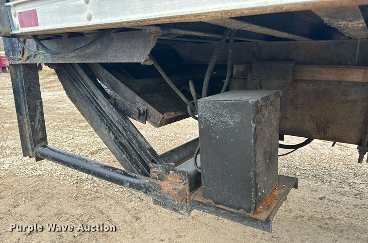 image for item NM9274 2006 International 4300 box truck