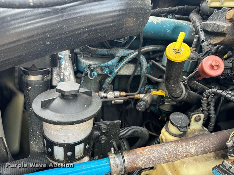 image for item NM9274 2006 International 4300 box truck