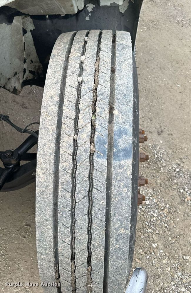 image for item NM9274 2006 International 4300 box truck