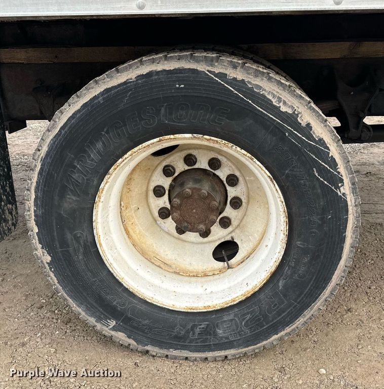 image for item NM9274 2006 International 4300 box truck