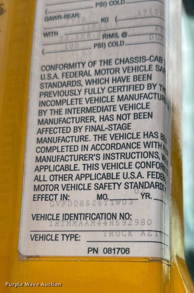 image for item NM9274 2006 International 4300 box truck