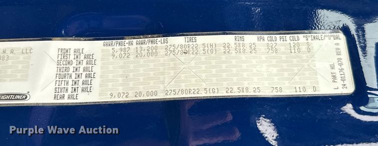 image for item NN9474 2012 Freightliner  Cascadia semi truck