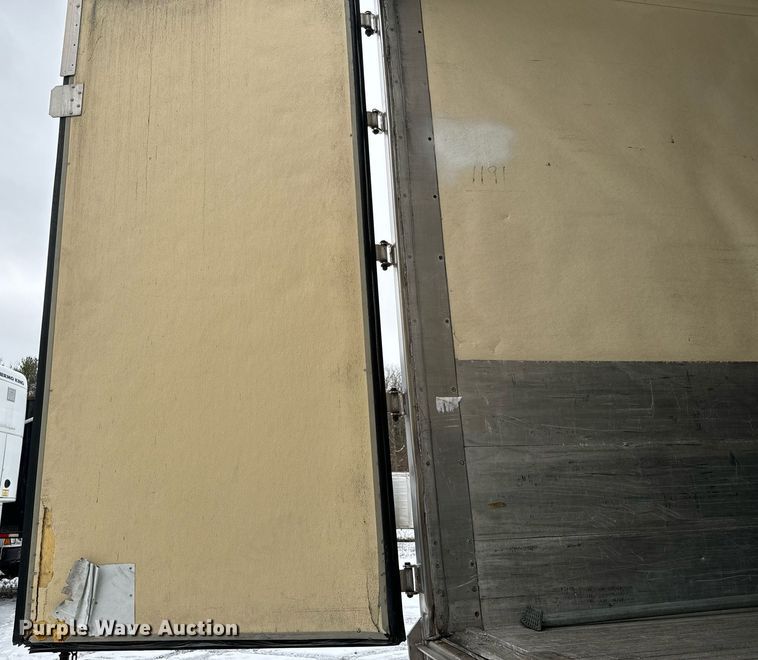 image for item NN9480 2008 Wabash refrigerated van trailer