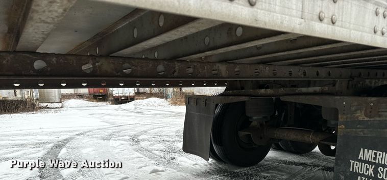 image for item NN9481 2006 Great Dane refrigerated van trailer