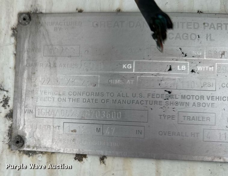 image for item NN9482 2004 Great Dane refrigerated van trailer