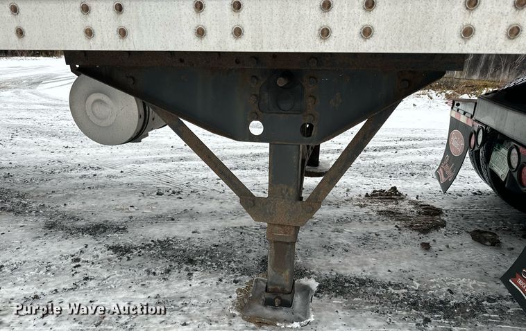 image for item NN9483 2013 Great Dane refrigerated van trailer