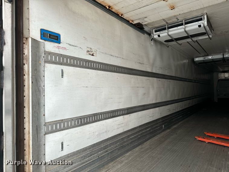 image for item NN9483 2013 Great Dane refrigerated van trailer