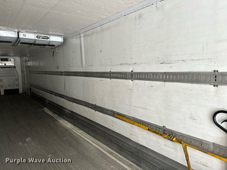 image for item NN9483 2013 Great Dane refrigerated van trailer