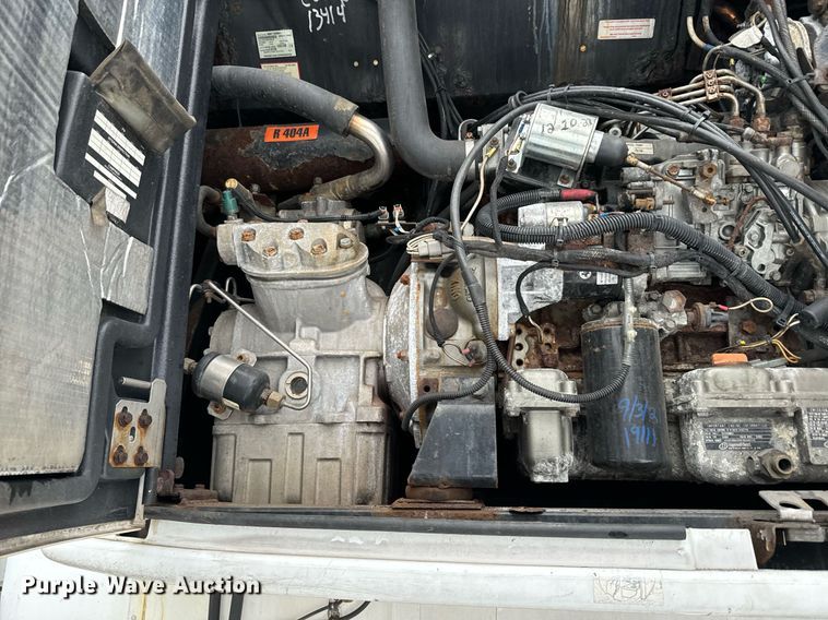 image for item NN9483 2013 Great Dane refrigerated van trailer