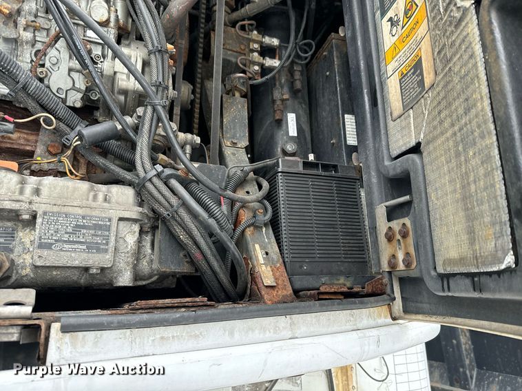 image for item NN9483 2013 Great Dane refrigerated van trailer