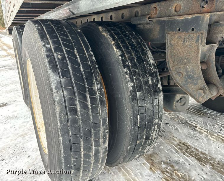 image for item NN9483 2013 Great Dane refrigerated van trailer