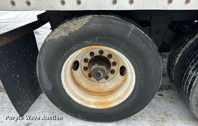 image for item NN9483 2013 Great Dane refrigerated van trailer