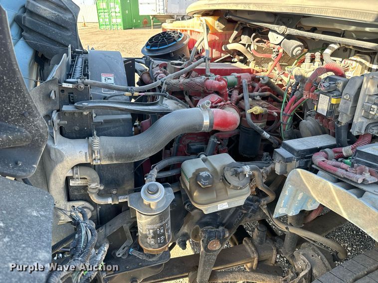 image for item NU9423 2014 Freightliner M106 flatbed truck