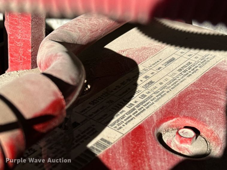 image for item NU9423 2014 Freightliner M106 flatbed truck