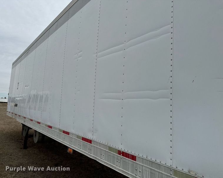 image for item NU9424 2008 Utility refrigerated van trailer