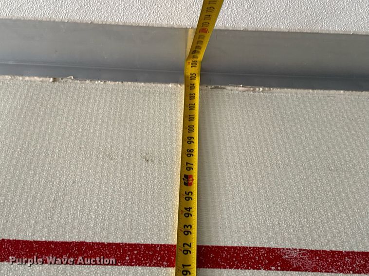 image for item NU9424 2008 Utility refrigerated van trailer