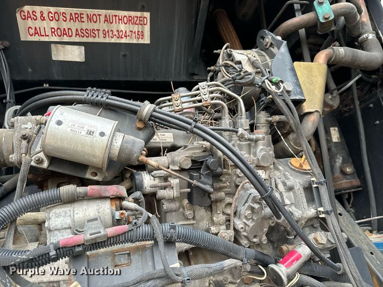 image for item NU9424 2008 Utility refrigerated van trailer