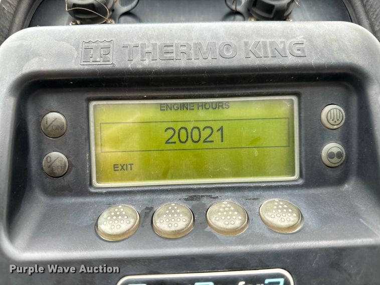 image for item NU9424 2008 Utility refrigerated van trailer