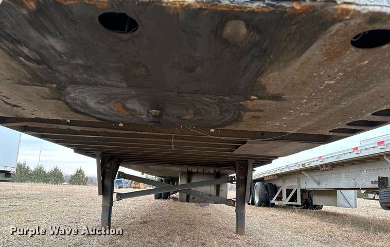 image for item NU9424 2008 Utility refrigerated van trailer