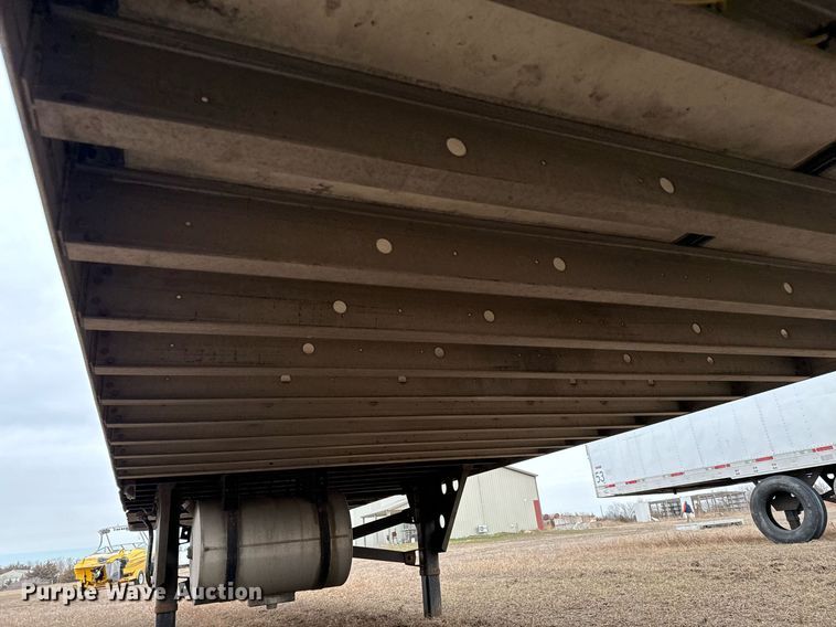 image for item NU9424 2008 Utility refrigerated van trailer