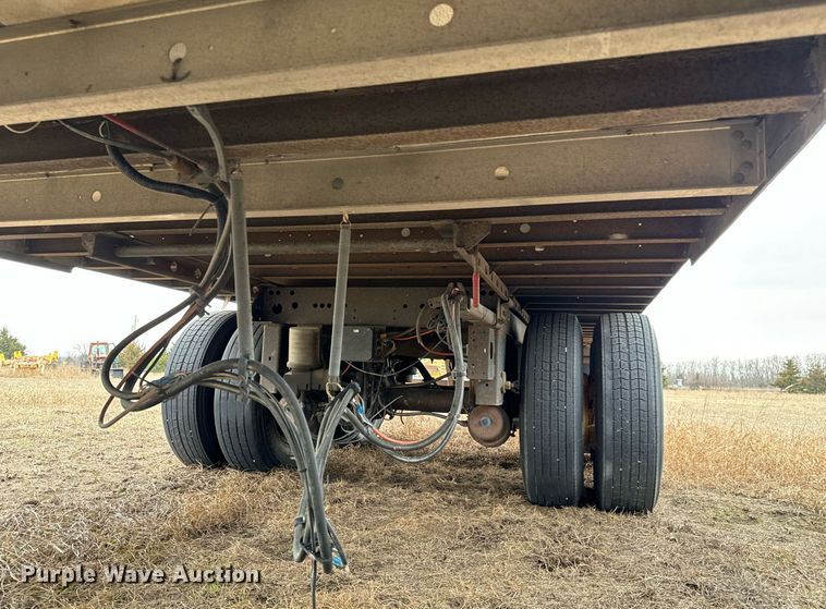 image for item NU9424 2008 Utility refrigerated van trailer