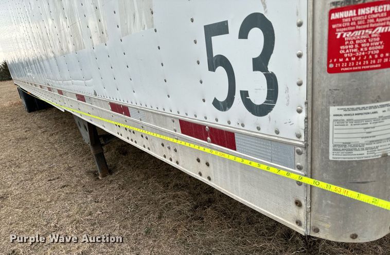 image for item NU9424 2008 Utility refrigerated van trailer