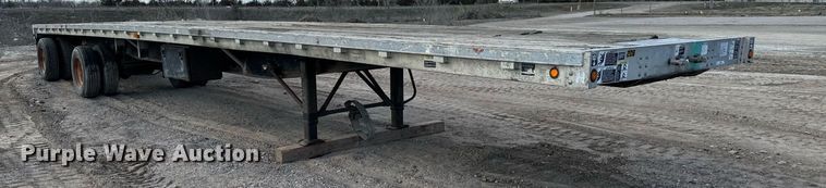 image for item NU9452 2005 Wilson CF 900 flatbed trailer