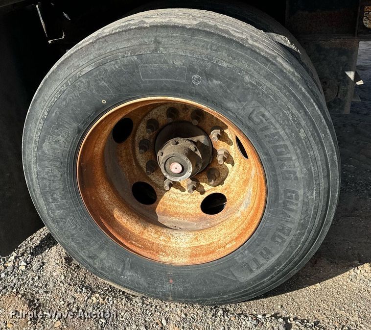image for item NU9452 2005 Wilson CF 900 flatbed trailer
