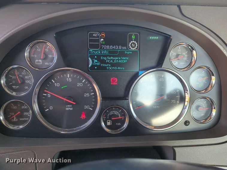 image for item NZ9271 2019 Kenworth T680 semi truck